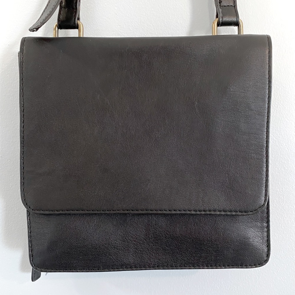 Tommy Bahama Square Crossbody Purse
